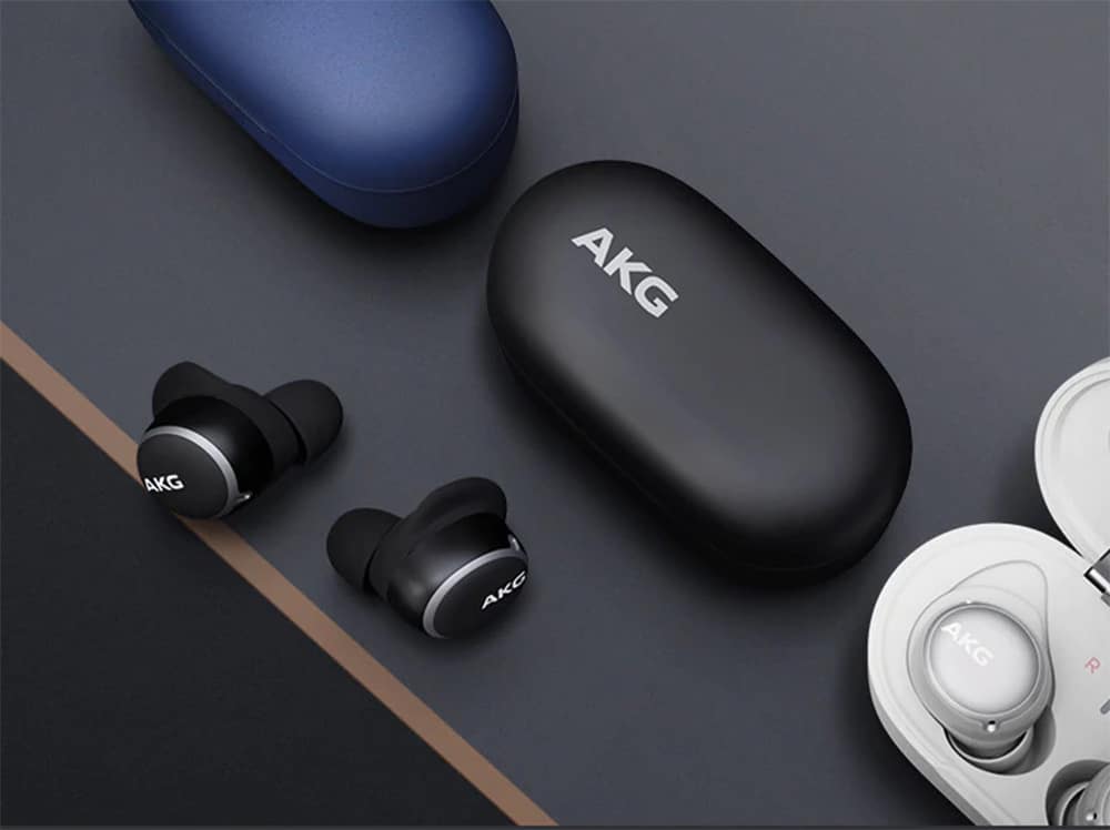 AKG N400