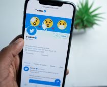 Twitter explora a possibilidade de botão unlike Twitter explora a possibilidade de botão unlike
