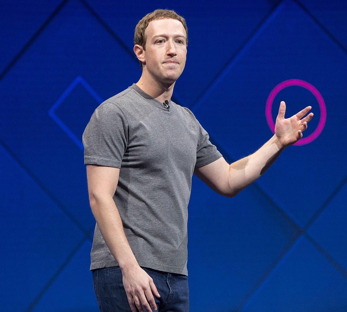 Facebook responde a processos antitruste.