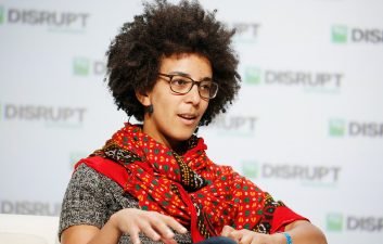 Empregados do Google chamam demissão de cientista Timnit Gebru de “censura”