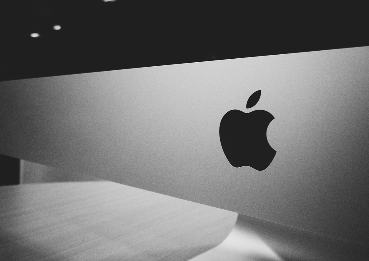 Parede com o logo da Apple (Imagem: Armand Valendez)