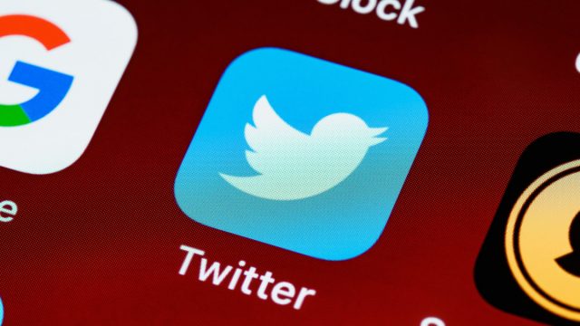 Imagem do ícone do Twitter app que recebeu chaves físicas de segurança