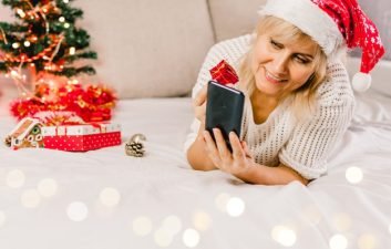 Fim de ano chegando: você devia comprar um celular de Natal?