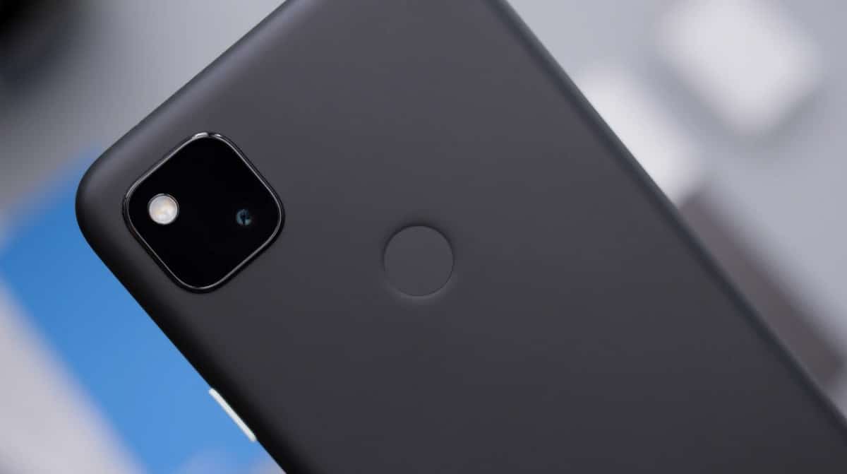 Detalhe da câmera do Google Pixel 4A
