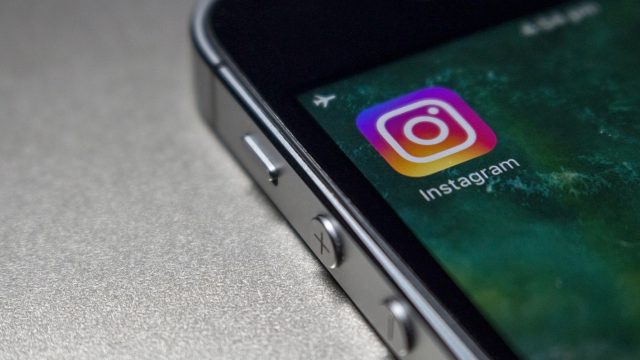 Bug no Facebook revelou o email de usuários comerciais do Instagram - falha foi descoberta por caçador de bugs. Imagem: Pixabay