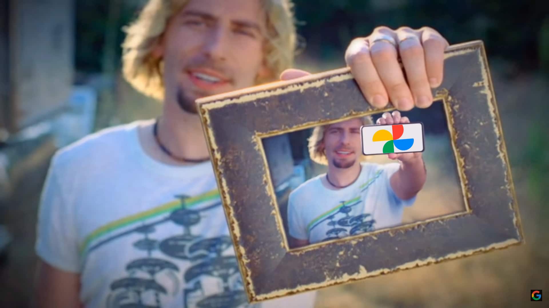 Google promove o Google Fotos em vídeo paródia de Nickelback - ação viralizou no YouTube