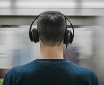Google anuncia que vai começar a ler notificações em fones de ouvido