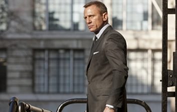 Filme do 007 atrasa para refilmagens de produtos da Nokia