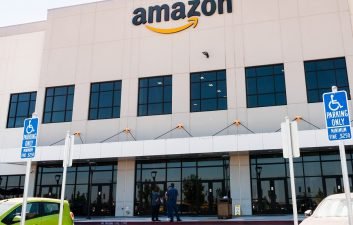 Amazon acusada de conspirar para aumentar preços de ebooks em 30%