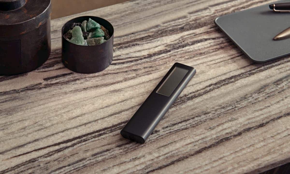 Samsung lança controle remoto com painel solar