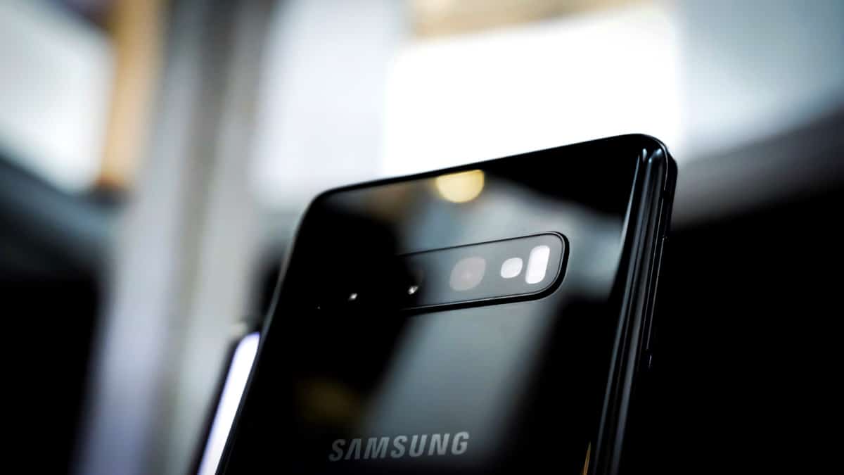 parte superior de celular da samsung