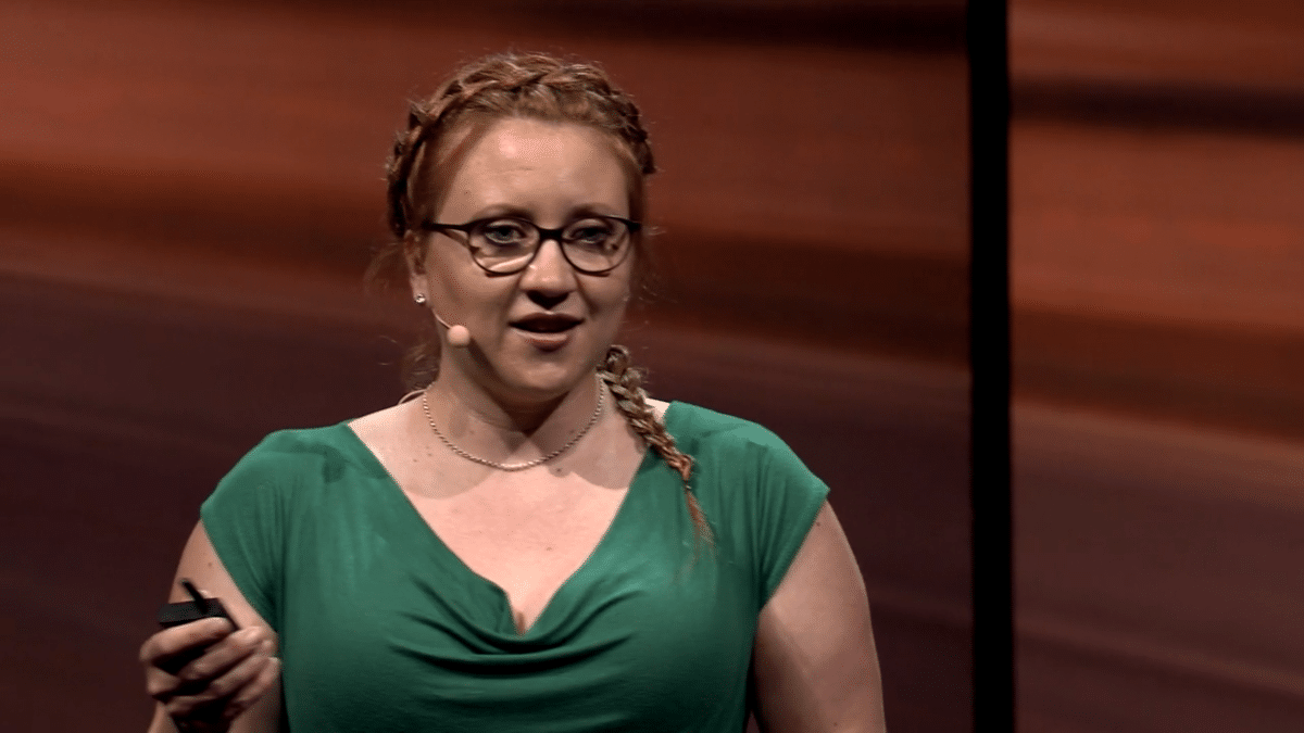 Funcionária do Google Margaret Mitchell no Ted Talk 2017