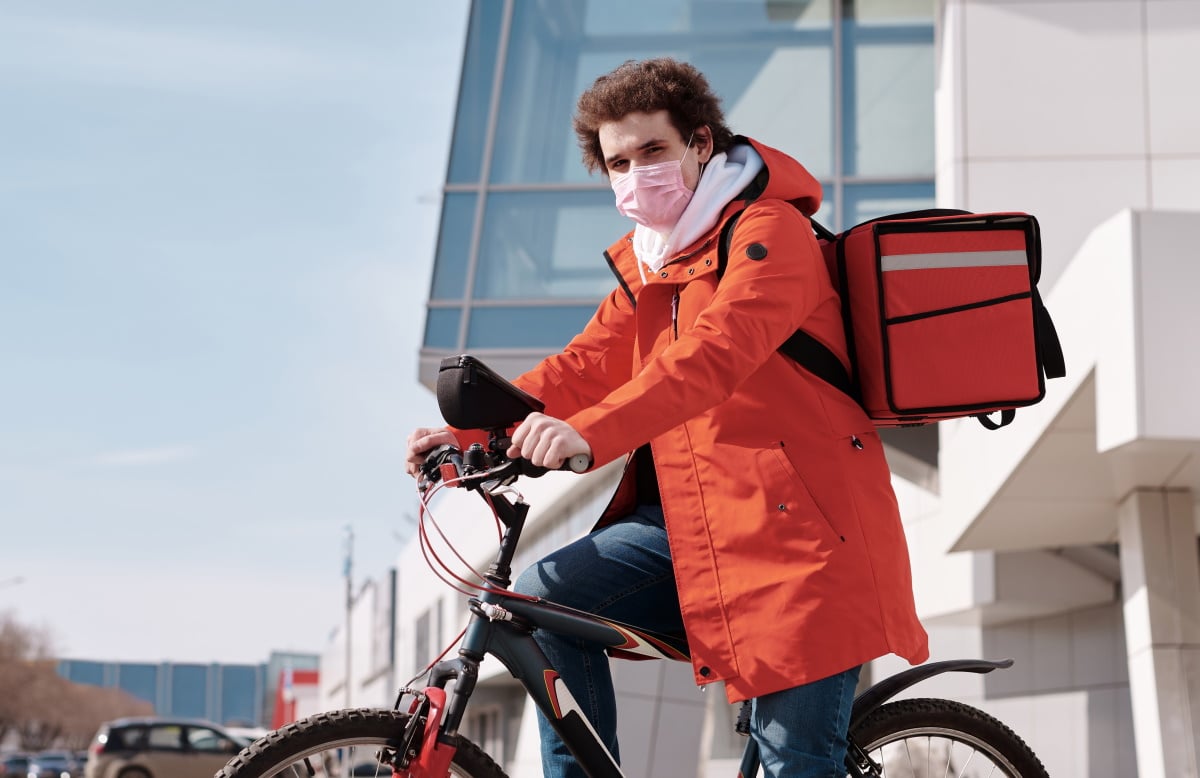 Empresas que fazem entrega por aplicativos foram notificadas pelo Procon de São Paulo após denúncias