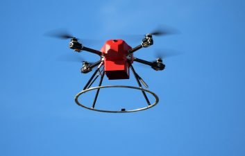 Primeiro voo de drone comercial automático aprovado nos EUA