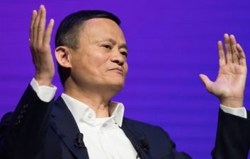 Jack Ma, CEO do Alibaba, reaparece na China