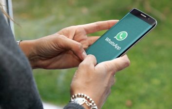 Instagram, WhatsApp e Messenger ficaram fora do ar, mas já voltaram
