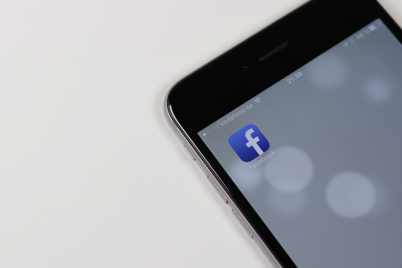 Facebook em aparelho Apple
