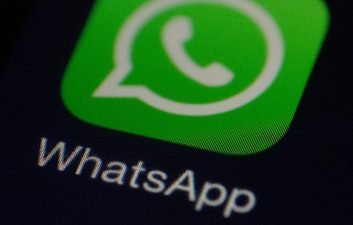 WhatsApp afirma que só contas comerciais dividirão dados com Facebook
