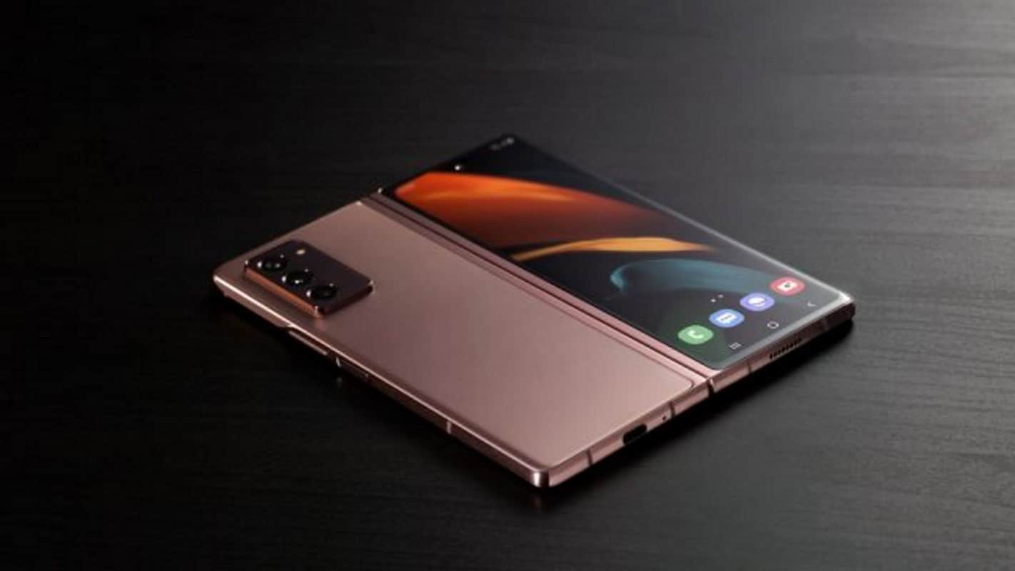 Galaxy Z Fold 2 começou a receber atualização para o Android 11 na Alemanha