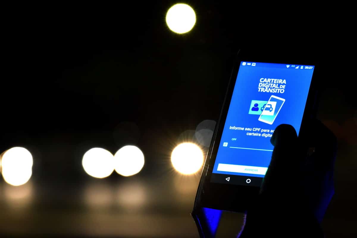 Aplicativo da Carteira Nacional de Trânsito reúne CRLV Digital e CNH Digital na tela do celular