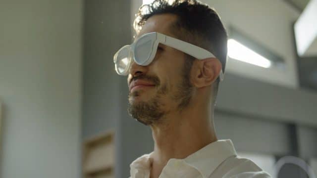 Vídeos sugerem que Samsung está preparando óculos de realidade aumentada