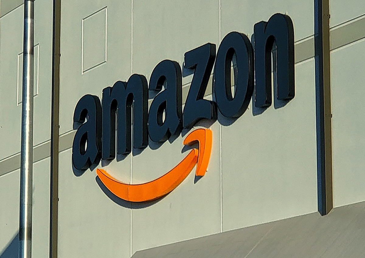 Imagem de uma fábrica da Amazon