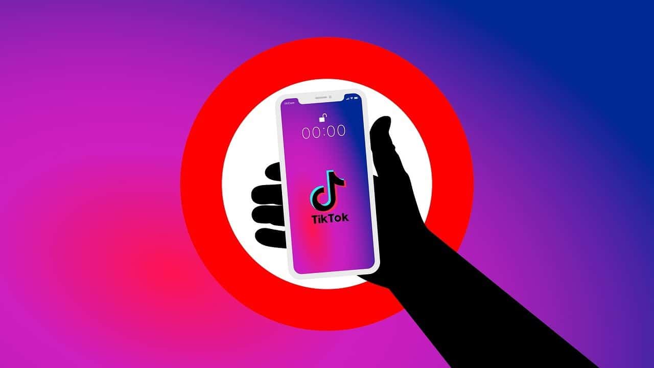Compra do TikTok pelo Walmart e pela Oracle deu uma esfriada após saída de Trump da presidência
