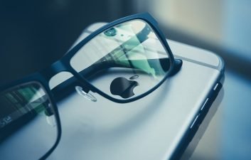 Apple e TSMC fecham parceria para óculos de realidade aumentada