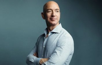 Jeff Bezos desbanca Elon Musk e é novamente o homem mais rico do mundo