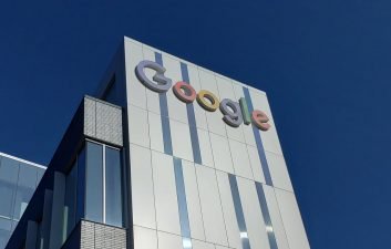 Google promete mudar maneira de trabalhar com AI após demissão de Timnit Gebru