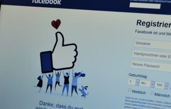 Facebook volta a permitir publicação de notícias na Austrália