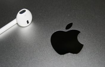 Executiva da Apple diz que Apple Music jamais terá anúncios (nem será grátis)