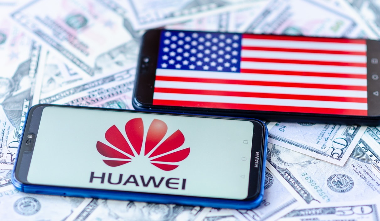 Governo Joe Biden deve manter banimento da Huawei nos EUA