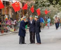 Versão chinesa do TikTok tentou criar um algoritmo para censurar lives de Uigures