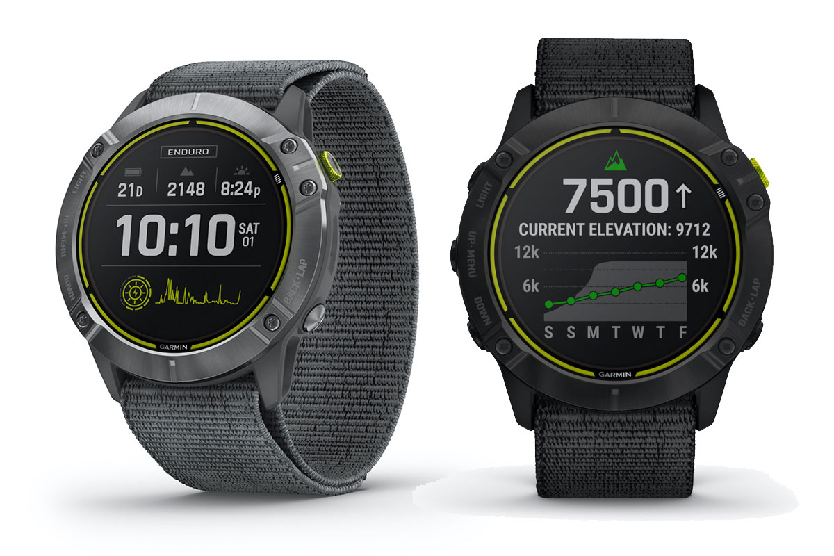 dois smartwatches lado a lado mostrando índices de performance