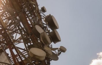 Produtores rurais pressionam Anatel por conexão com o leilão do 5G