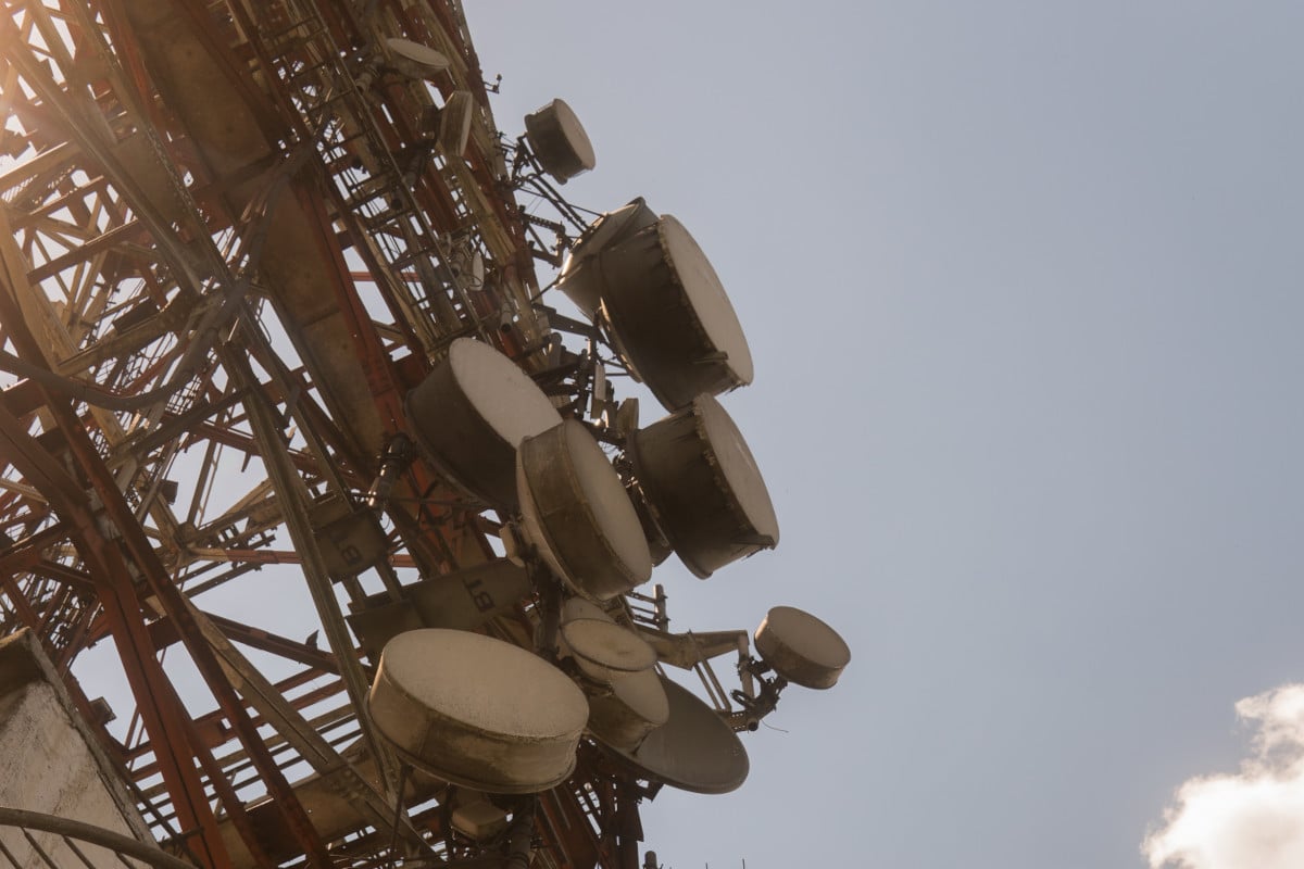 Imagem de antenas de telecomunicação