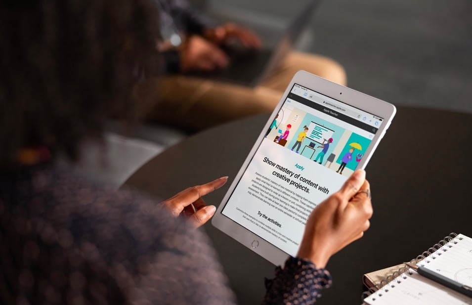 Professor usa Apple Teacher Portfolio