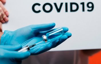 Facebook pretende ajudar a marcar vacinação contra Covid-19