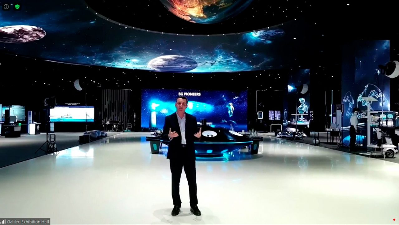 Mr. Kosta no Tour Virtual Galileo Exhibition Huawei (5G)