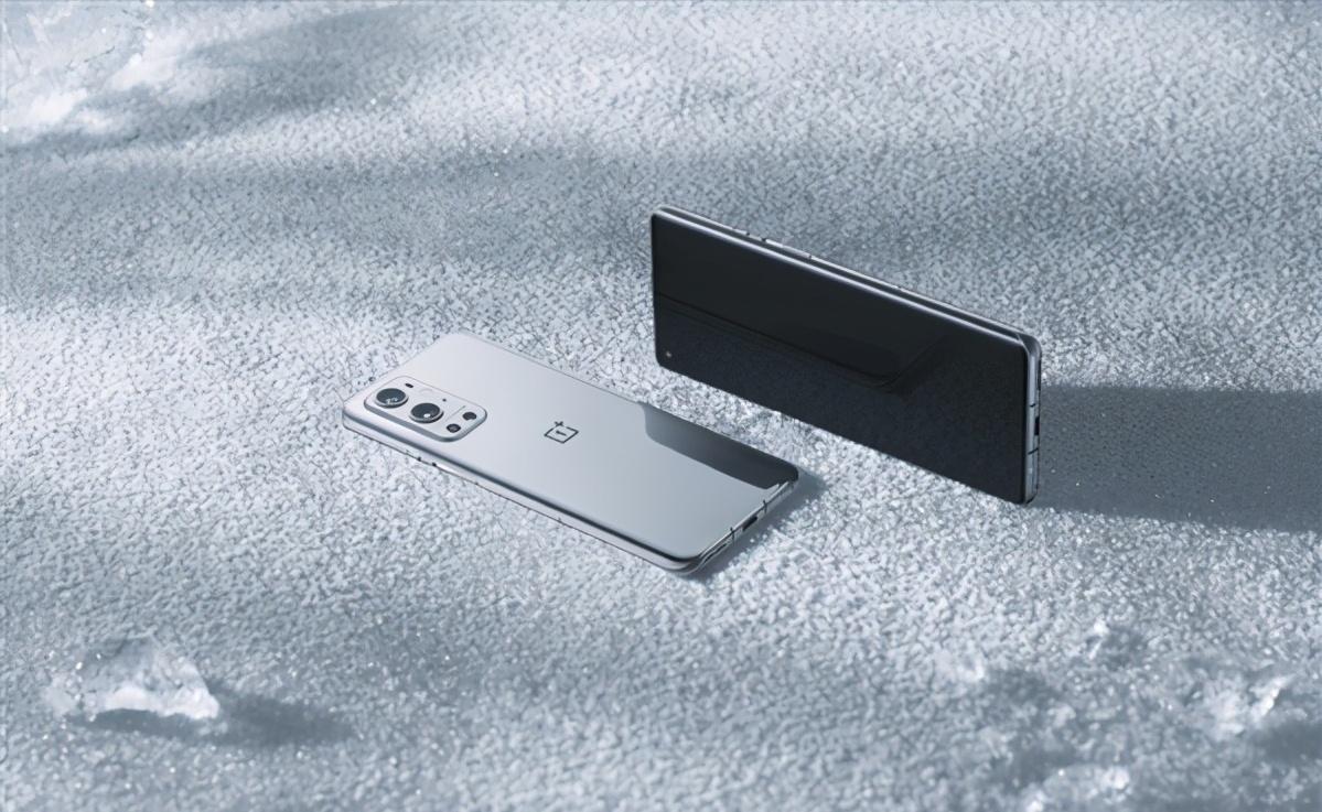 Tela do OnePlus 9 Pro sendo usada