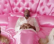 Snoop Dogg fatura alto com valorização de startup de pagamentos Klarna