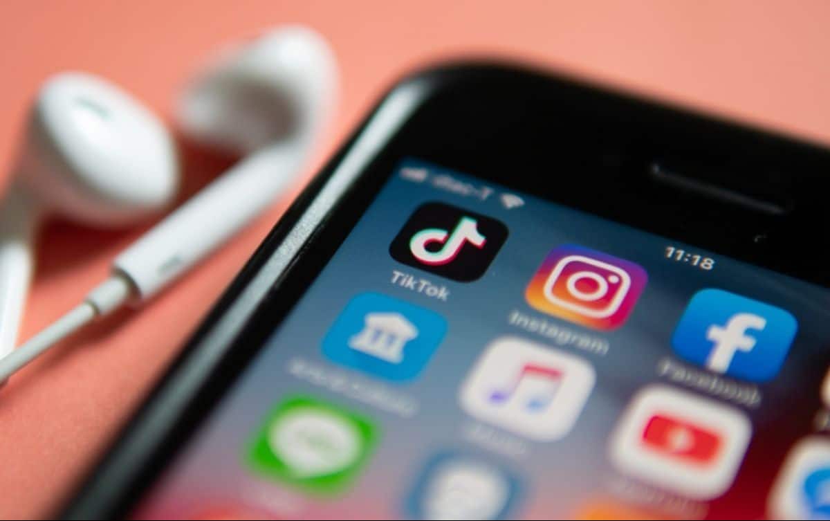 TikTok e outros aplicativos