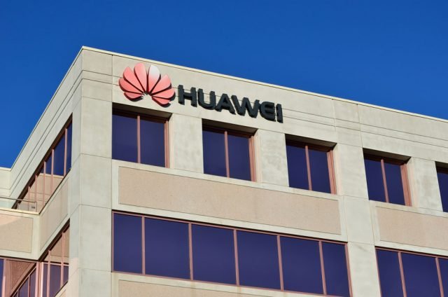 Fachada de filial da Huawei