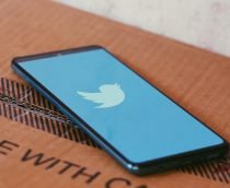 Ações do Twitter caem 11% e empresa fala em dar “reboot”