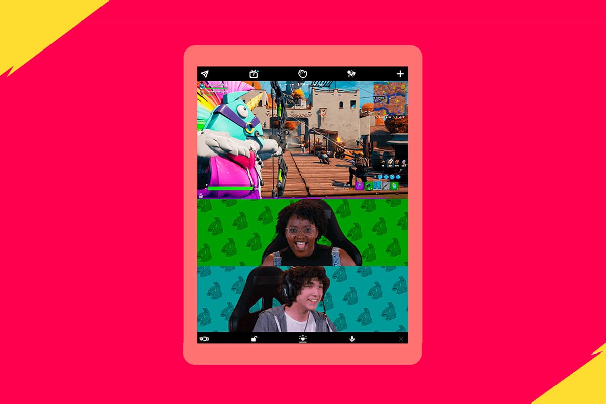 videochamada em tablet mostrando jogatina enquanto usuários assistem jogo