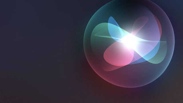 A Siri, que vazou a data do Apple Event