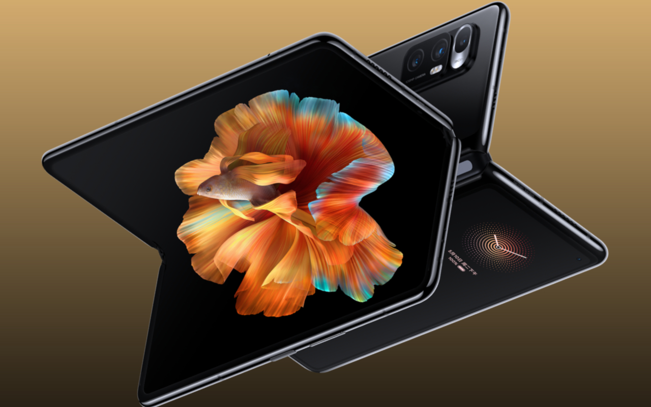 Mi Mix Fold, que passou por teste de resistência de dobras