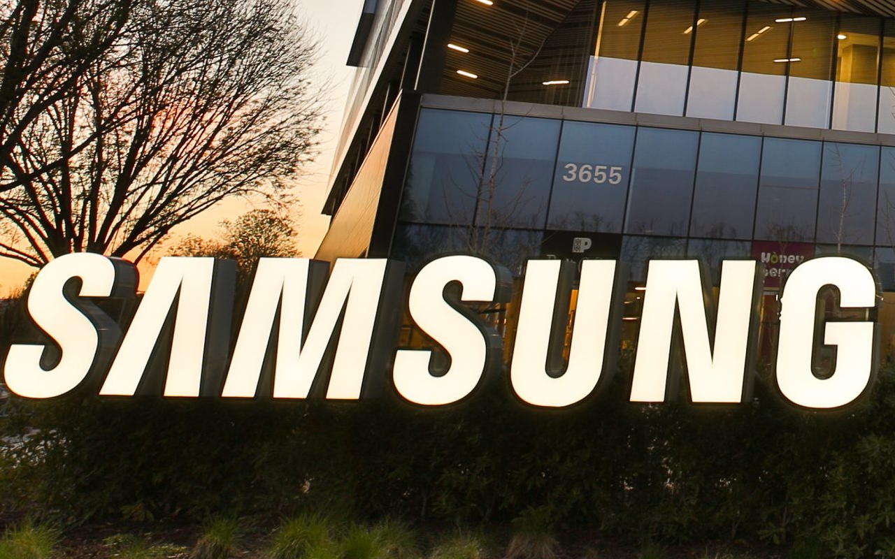 Fachada de sede do escritório da Samsung no Silicon Valley, Estados Unidos