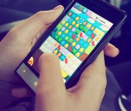 Android vai organizar games em uma pasta específica Android vai organizar games em uma pasta específica